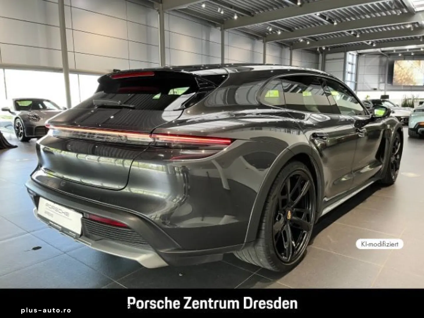 PORSCHE Taycan 4 Cross Turismo Ambiente SH v Wärmepumpe