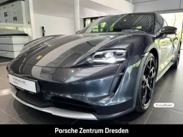 PORSCHE Taycan 4 Cross Turismo Ambiente SH v Wärmepumpe