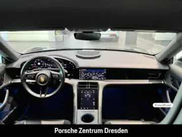PORSCHE Taycan 4 Cross Turismo Ambiente SH v Wärmepumpe