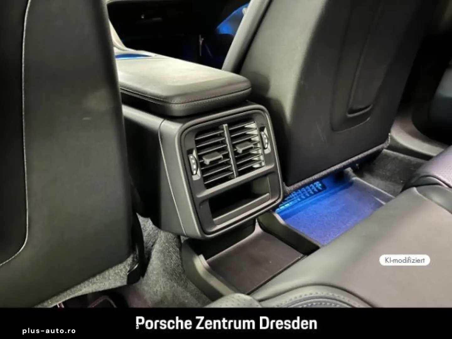 PORSCHE Taycan 4 Cross Turismo Ambiente SH v Wärmepumpe