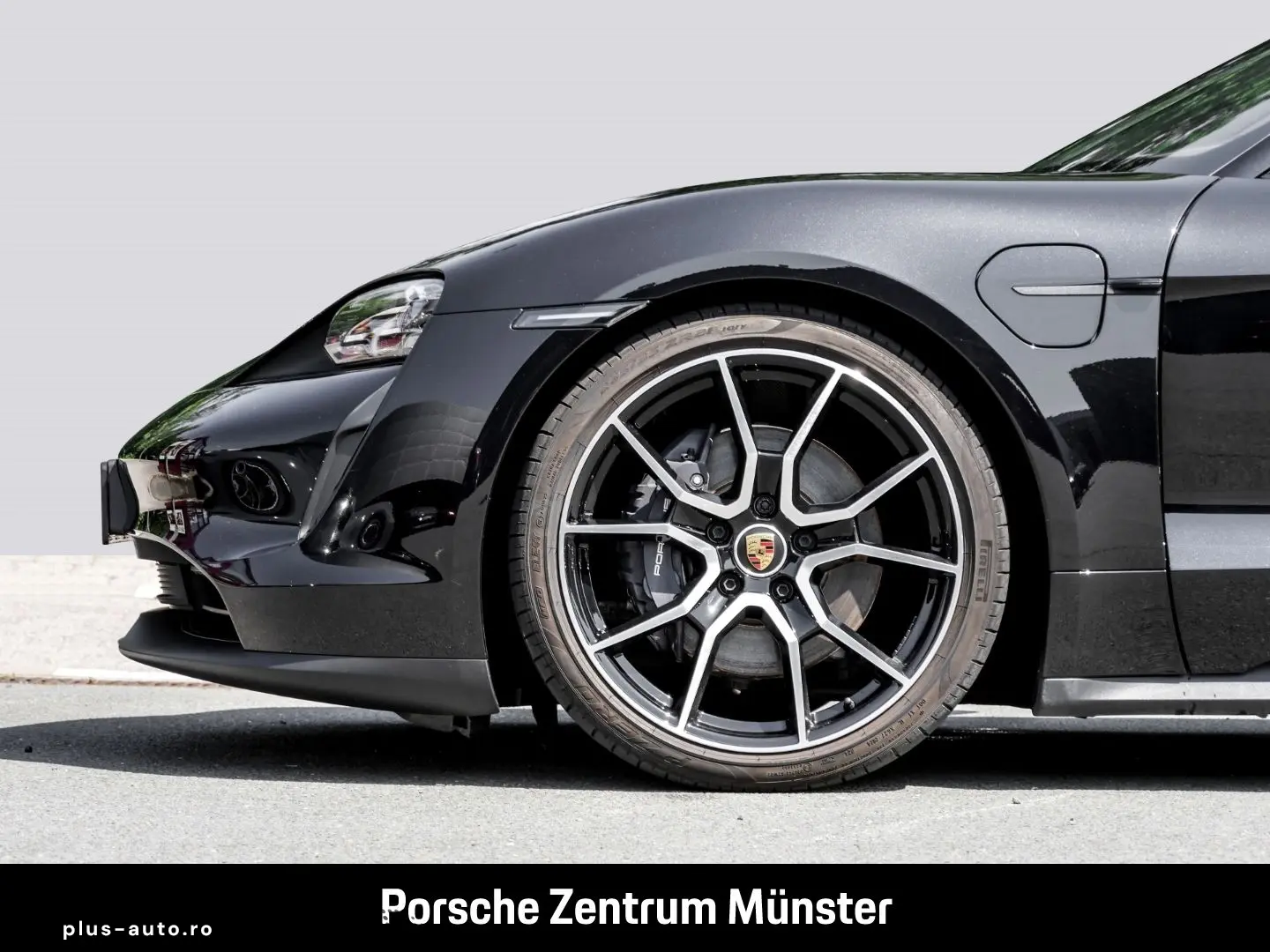 PORSCHE Taycan Sport Turismo Head-Up LED-Matrix PASM