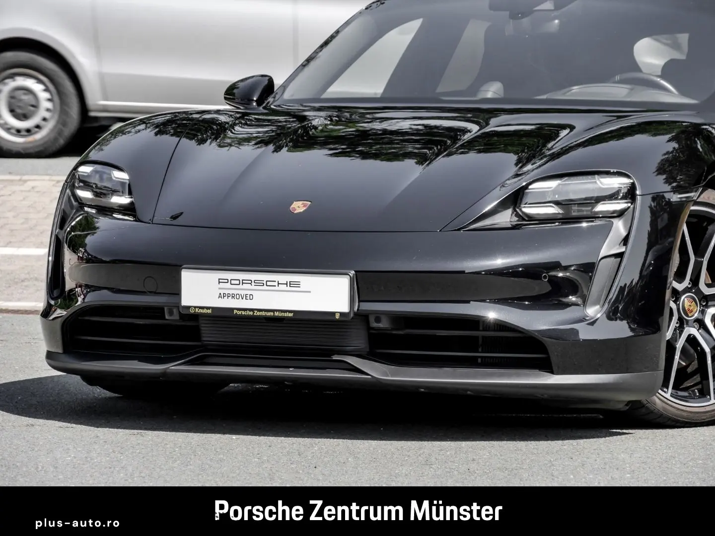 PORSCHE Taycan Sport Turismo Head-Up LED-Matrix PASM