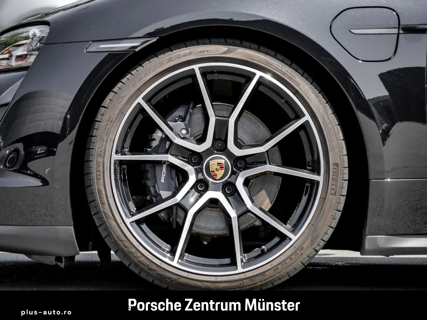 PORSCHE Taycan Sport Turismo Head-Up LED-Matrix PASM