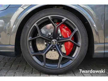 AUDI RSQ8 Performance Matrix