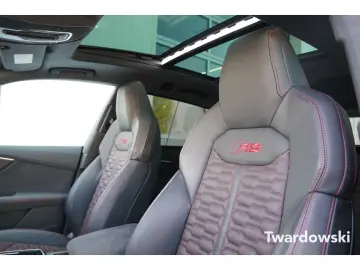AUDI RSQ8 Performance Matrix