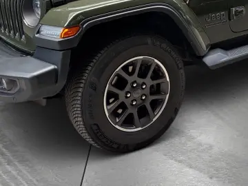 JEEP Wrangler   Wrangler Unlimited 80th Anniversary