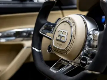 Bugatti Chiron  SPORT