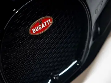 Bugatti Chiron  SPORT