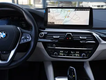 BMW 640 GT xD Luxury Luft-Laser-Pano-ACC-360-TV-StaH