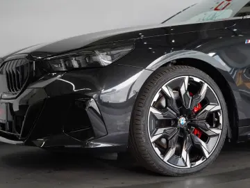 BMW 540 d xDrive M Sport Pro 1 HAND PANO 360 KAMERA