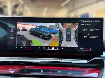 BMW 550e xDrive Touring M Sport HUD Pano DA Prof B&W