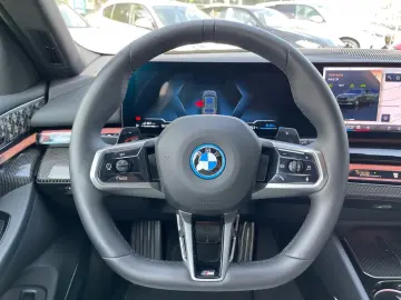 BMW 550e xDrive Tour. M Sport Pro    Pano Autobahnas