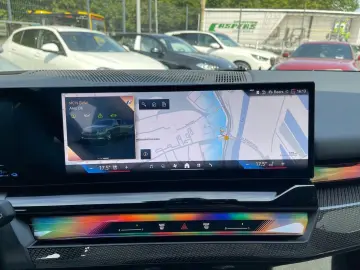 BMW 550e xDrive Tour. M Sport Pro    Pano Autobahnas