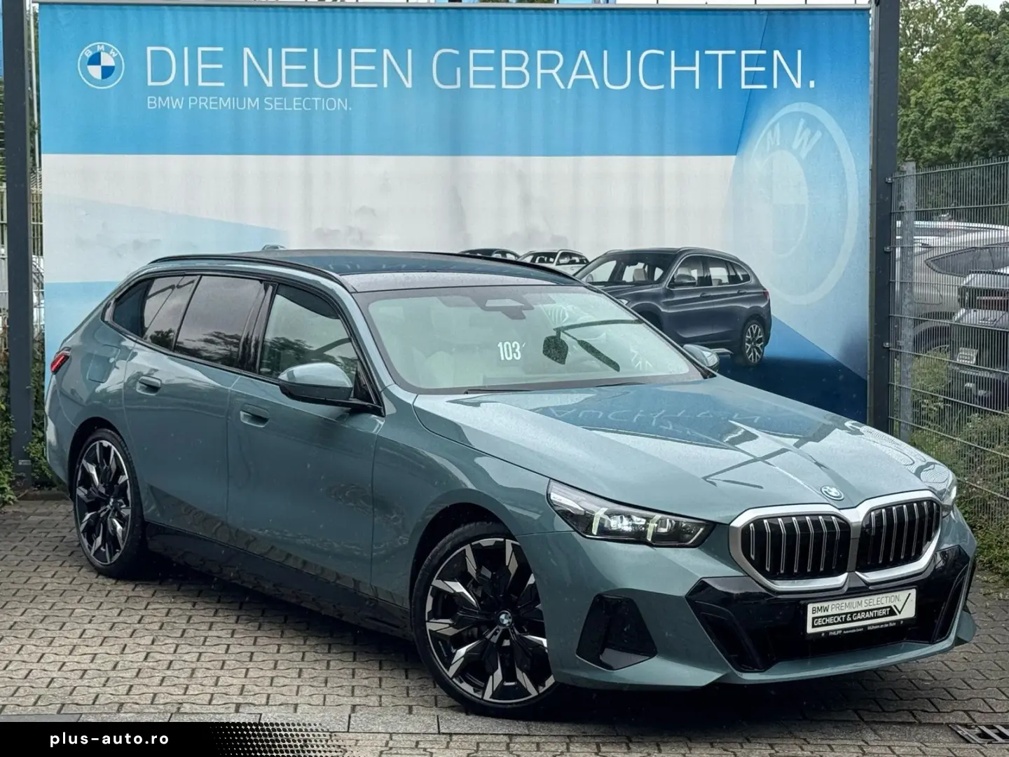 BMW 550e xDrive Ad-Fahrw-Pro Autobahnas PANO AHK B&W