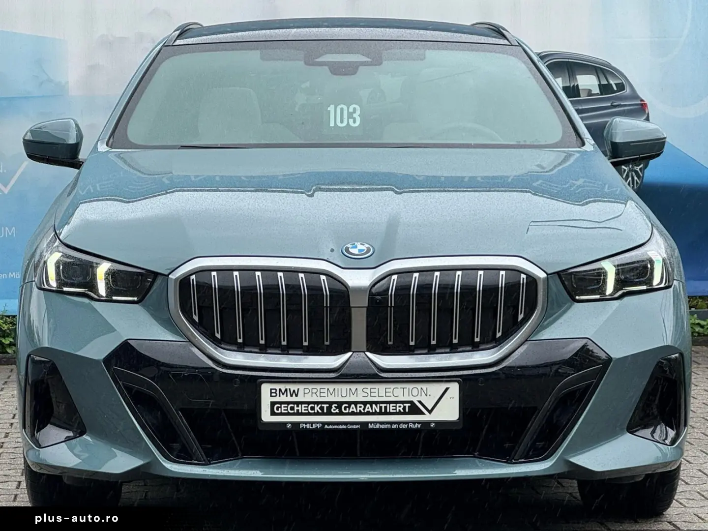 BMW 550e xDrive Ad-Fahrw-Pro Autobahnas PANO AHK B&W