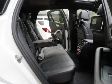 BMW X6 40xd M Sport Carbon 3xTV 2xAchs PanoSKY Icon