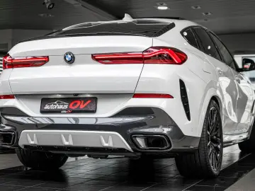 BMW X6 40xd M Sport Carbon 3xTV 2xAchs PanoSKY Icon
