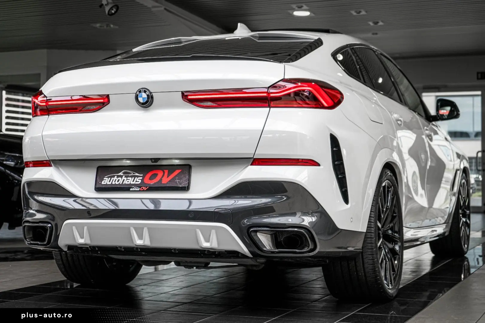 BMW X6 40xd M Sport Carbon 3xTV 2xAchs PanoSKY Icon