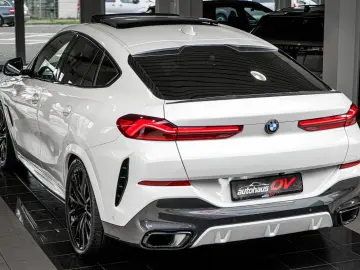 BMW X6 40xd M Sport Carbon 3xTV 2xAchs PanoSKY Icon
