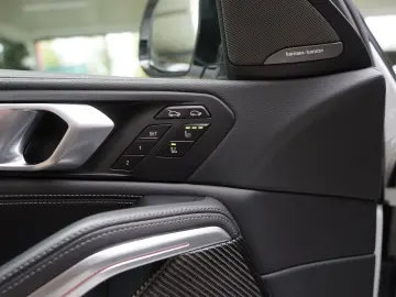 BMW X6 40xd M Sport Carbon 3xTV 2xAchs PanoSKY Icon