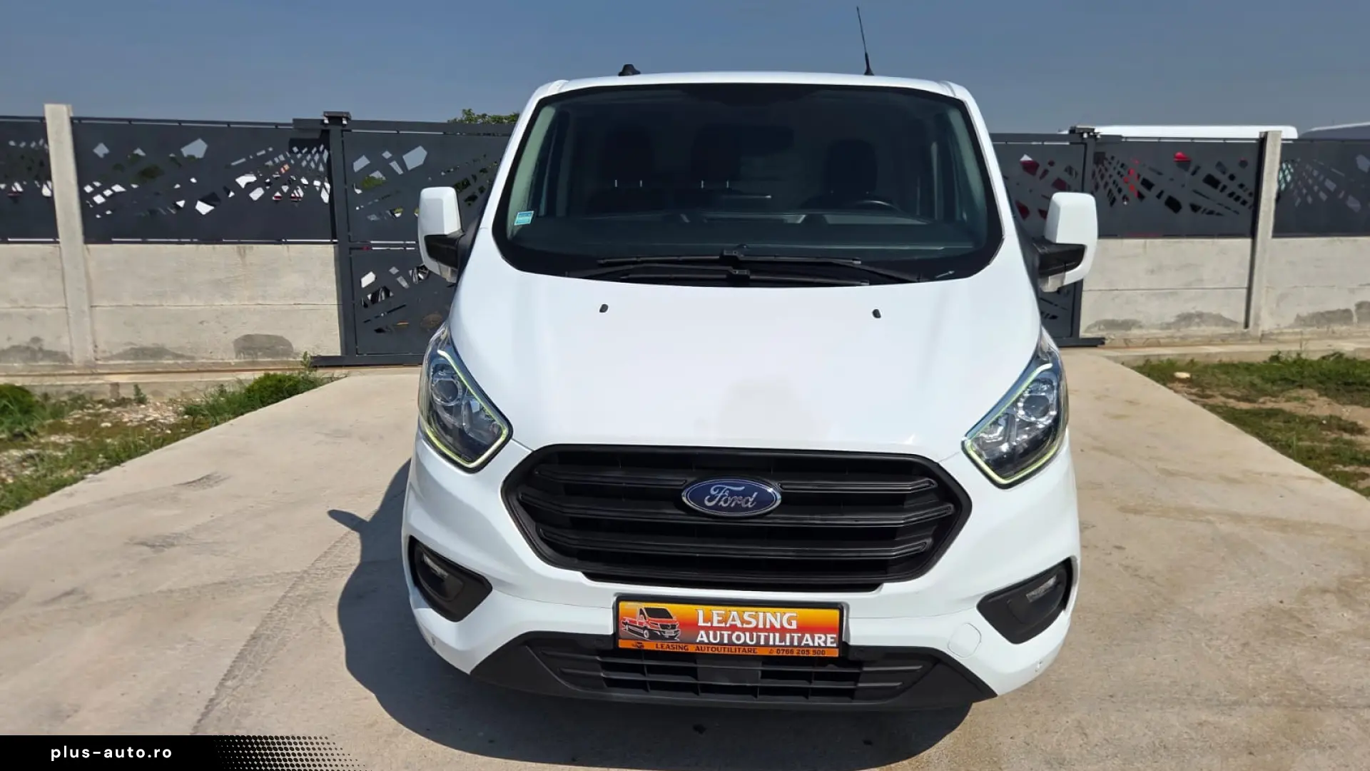 FORD NEW CUSTOM L2H1