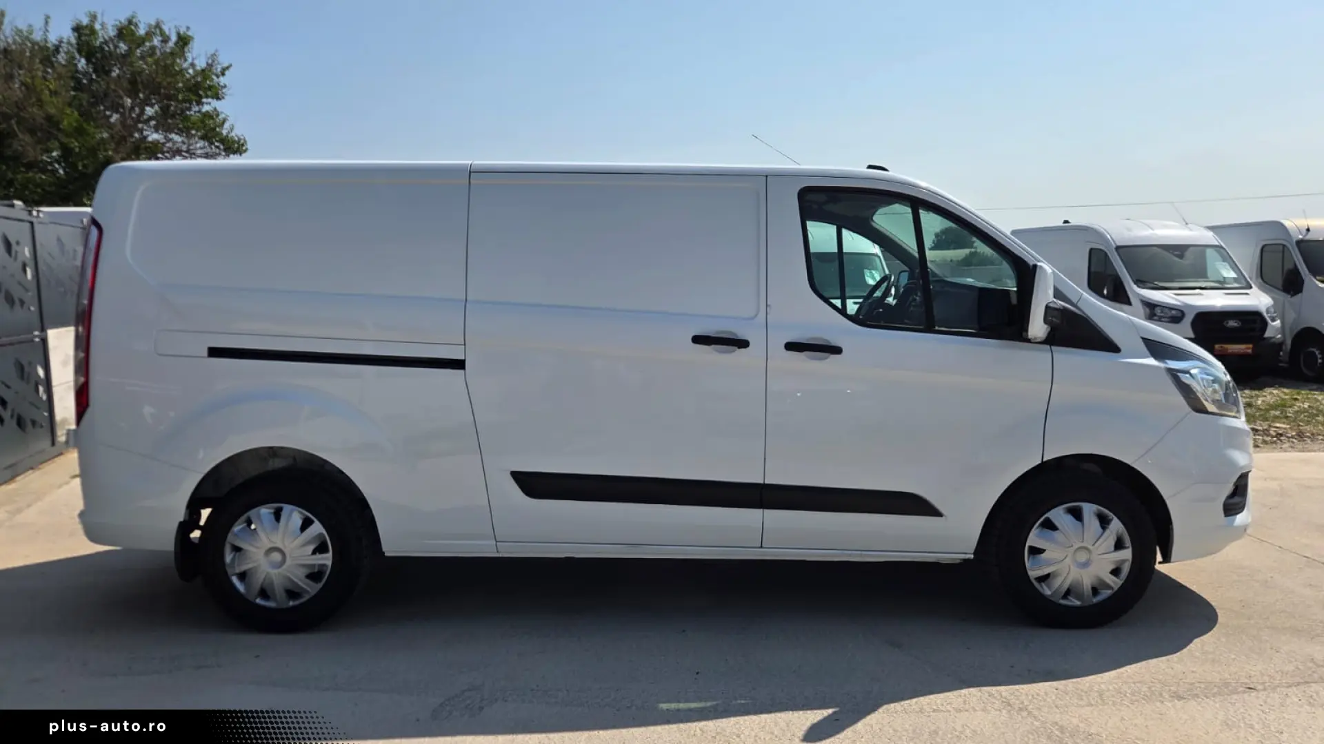 FORD NEW CUSTOM L2H1