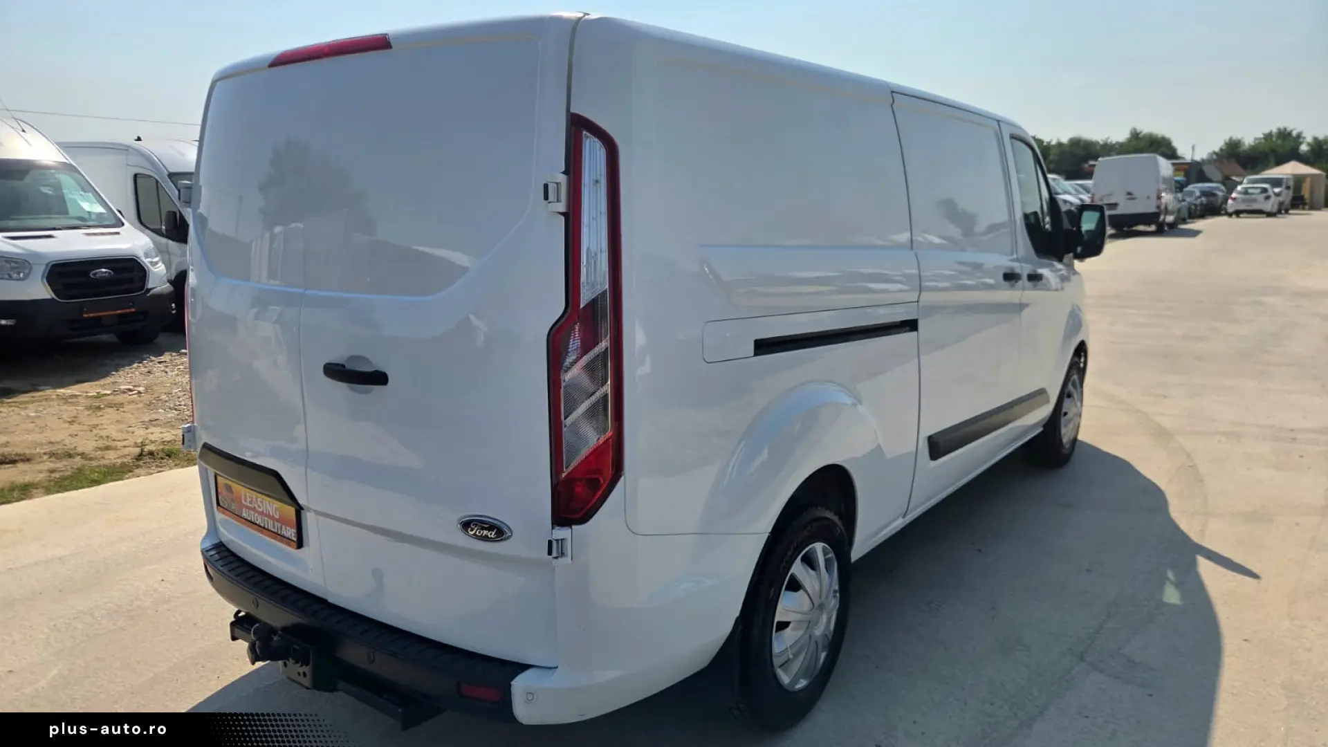 FORD NEW CUSTOM L2H1