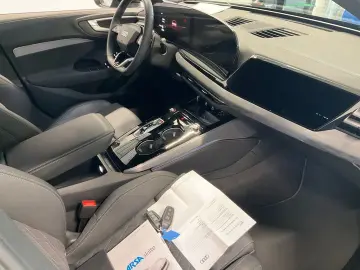 AUDI S5 Limousine quattro