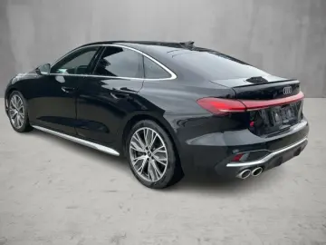 AUDI S5 Limousine quattro