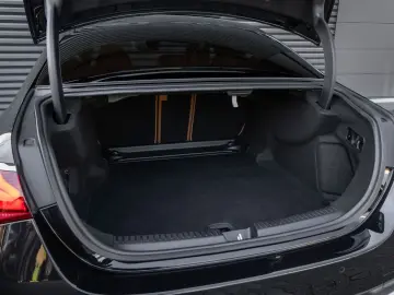MERCEDES-BENZ E 450 d 4MATIC AMG Line -Night