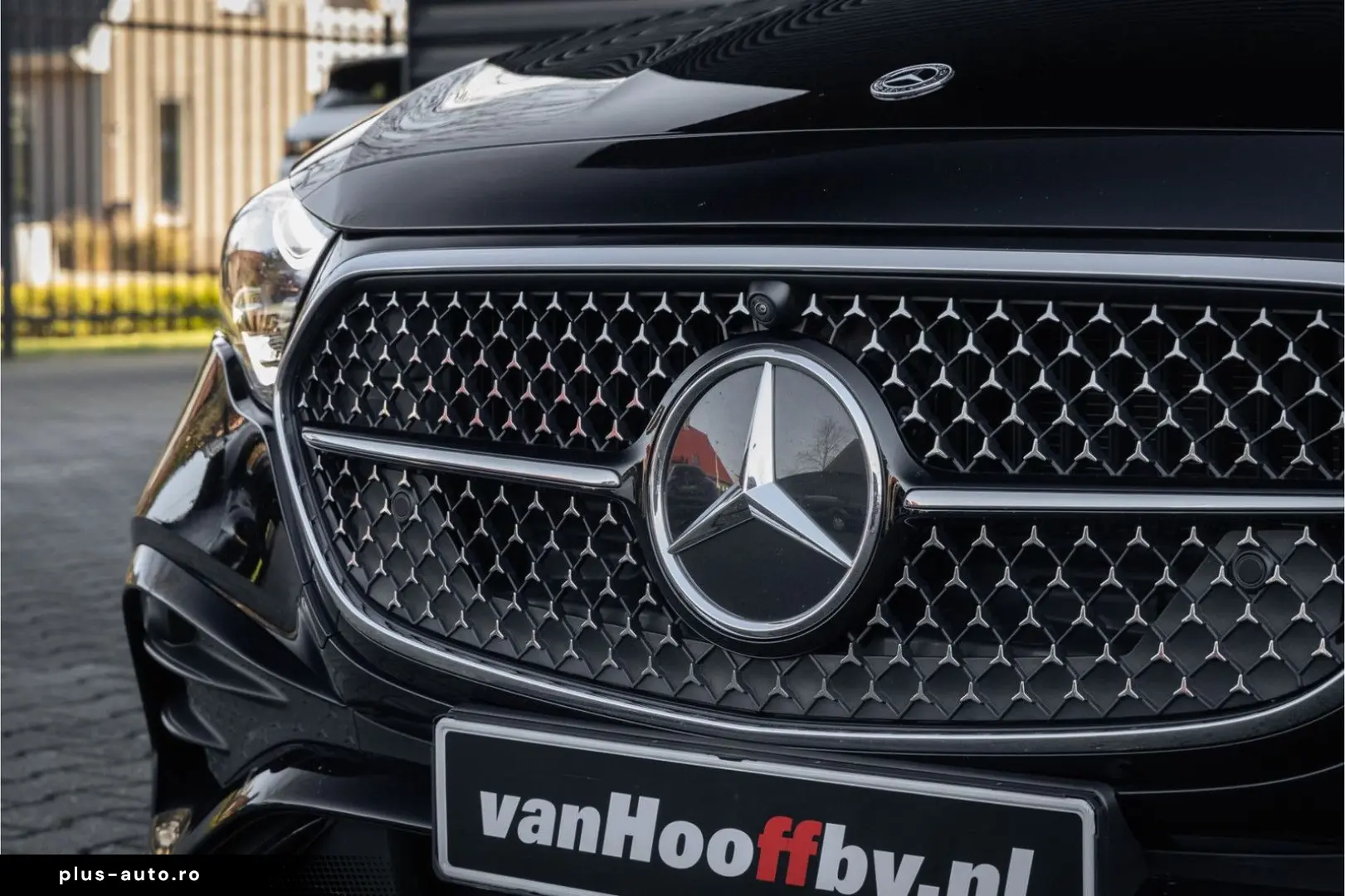 MERCEDES-BENZ E 450 d 4MATIC AMG Line -Night