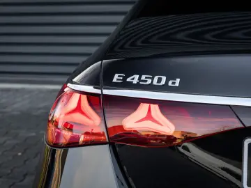 MERCEDES-BENZ E 450 d 4MATIC AMG Line -Night