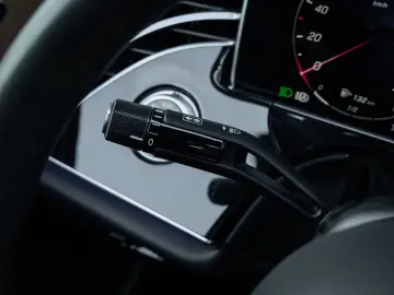 MERCEDES-BENZ E 450 d 4MATIC AMG Line -Night