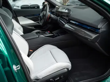 BMW M5 G90 727 CP Plug-in Hybrid