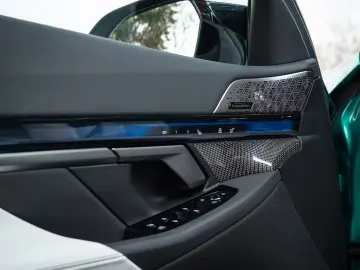 BMW M5 G90 727 CP Plug-in Hybrid