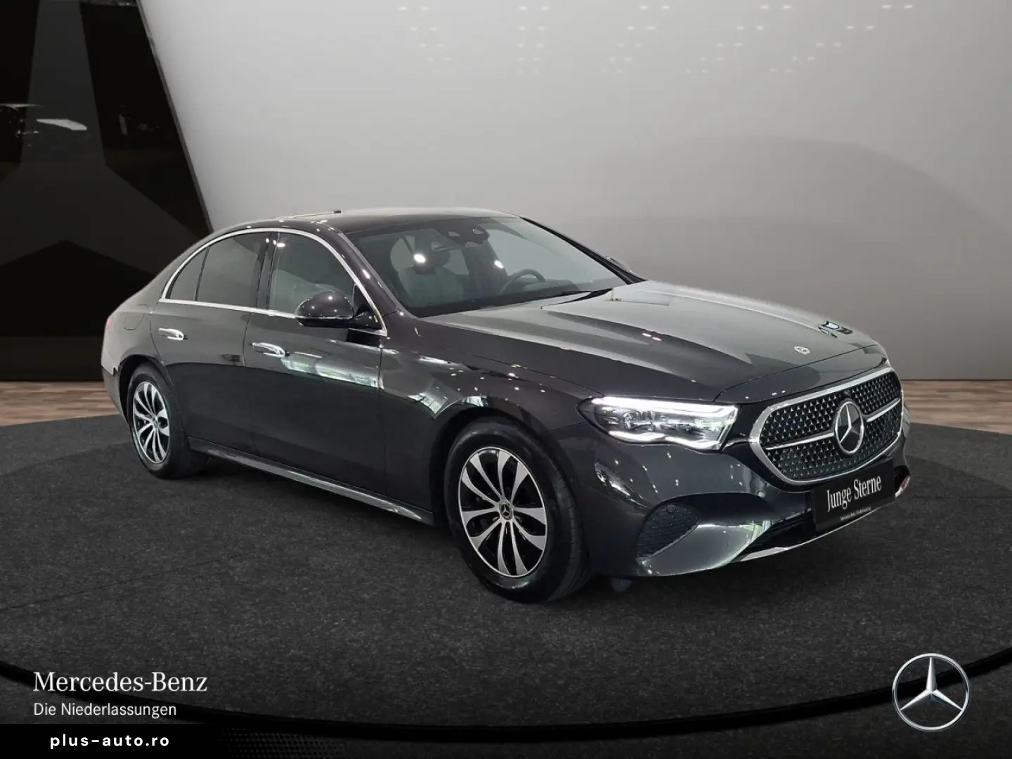 MERCEDES-BENZ E 220 d Lim Avantgarde Adv  Pano Digit