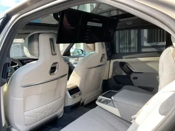 BMW i7 xDrive 60 Fond Entertainm Kristall NP188.430€