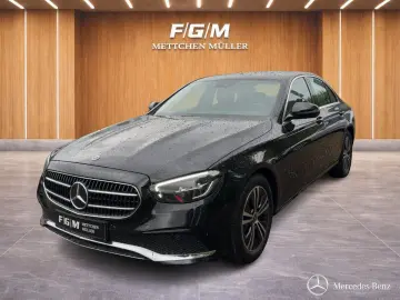 MERCEDES-BENZ E 220d Limousine Avantgarde LED Navi Kamera