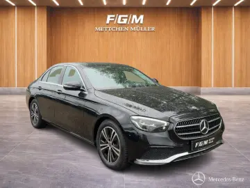 MERCEDES-BENZ E 220d Limousine Avantgarde LED Navi Kamera