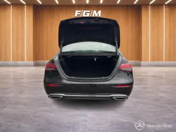 MERCEDES-BENZ E 220d Limousine Avantgarde LED Navi Kamera