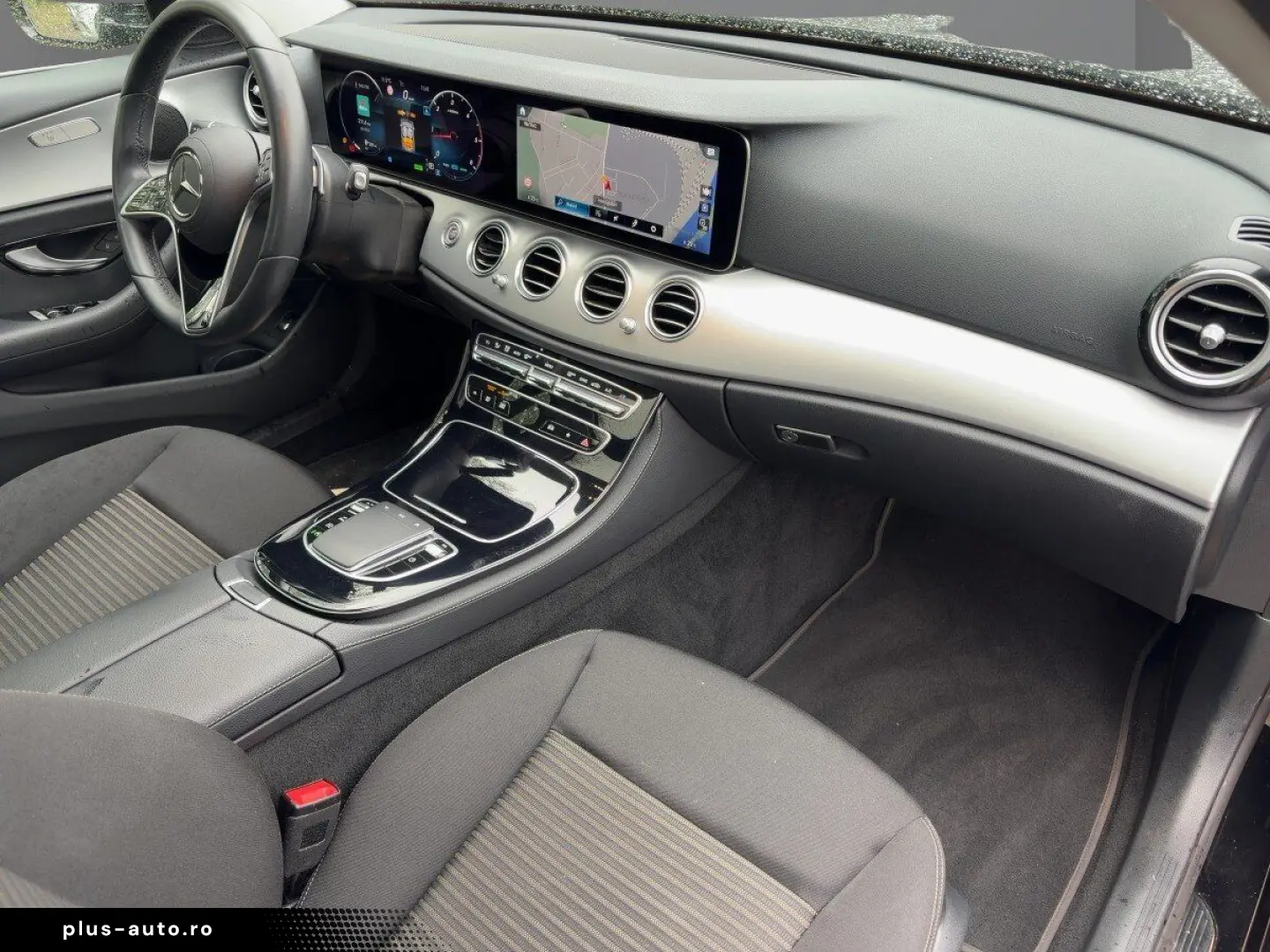 MERCEDES-BENZ E 220d Limousine Avantgarde LED Navi Kamera