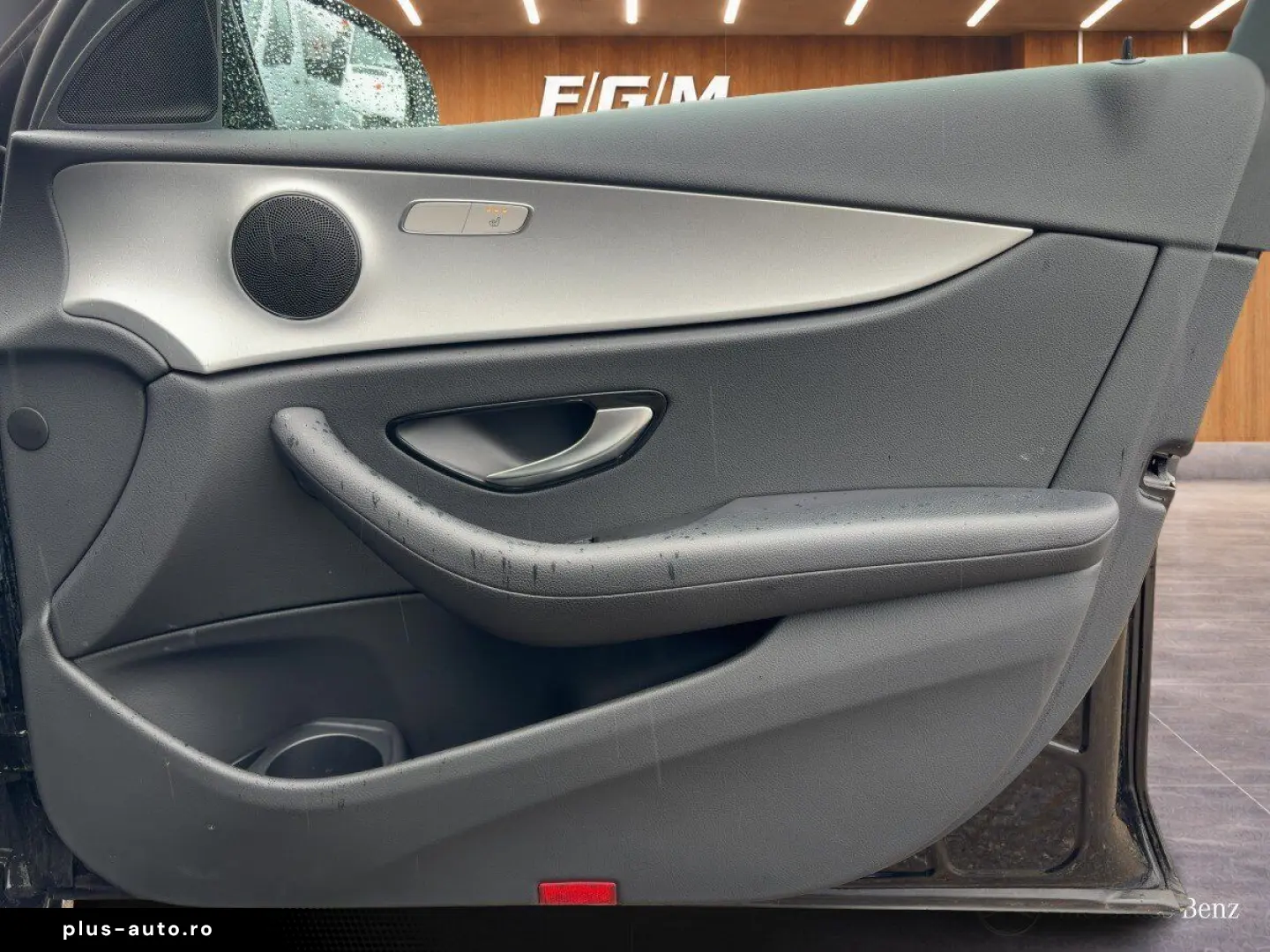 MERCEDES-BENZ E 220d Limousine Avantgarde LED Navi Kamera