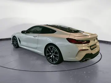 BMW M850i xDrive Coupe