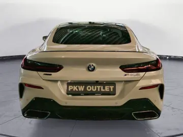 BMW M850i xDrive Coupe