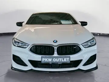 BMW M850i xDrive Coupe
