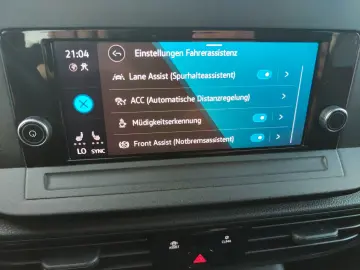 VW Caddy Maxi 2.0 TDI 7-Sitzer AHK ACC Standheizung