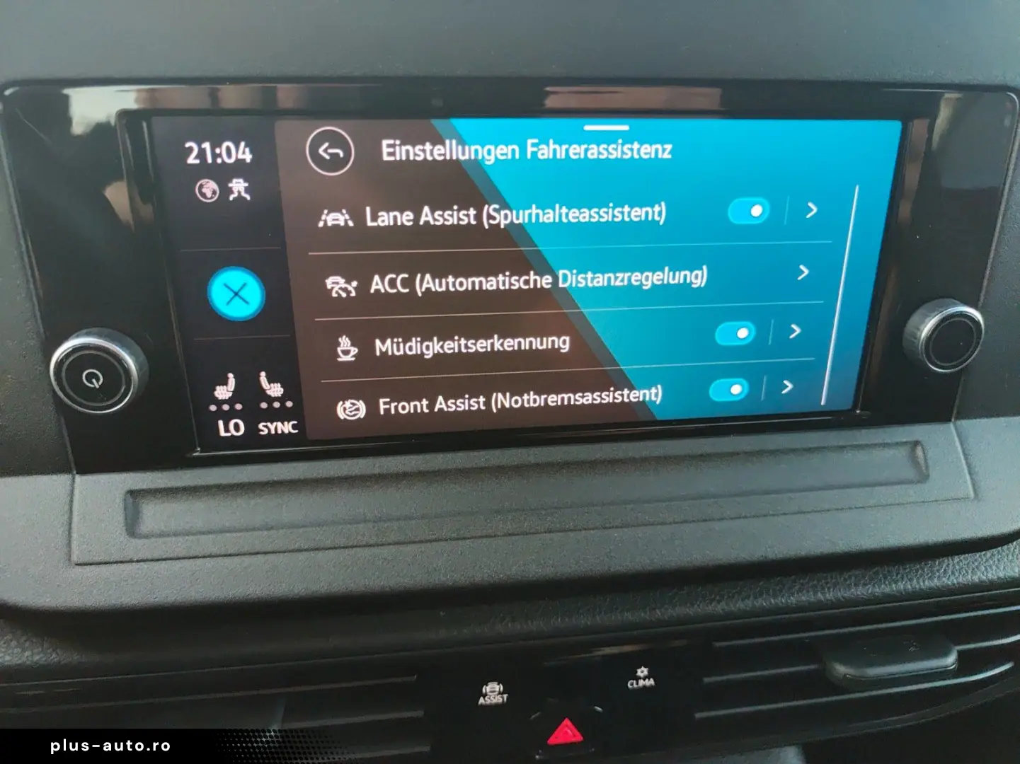 VW Caddy Maxi 2.0 TDI 7-Sitzer AHK ACC Standheizung