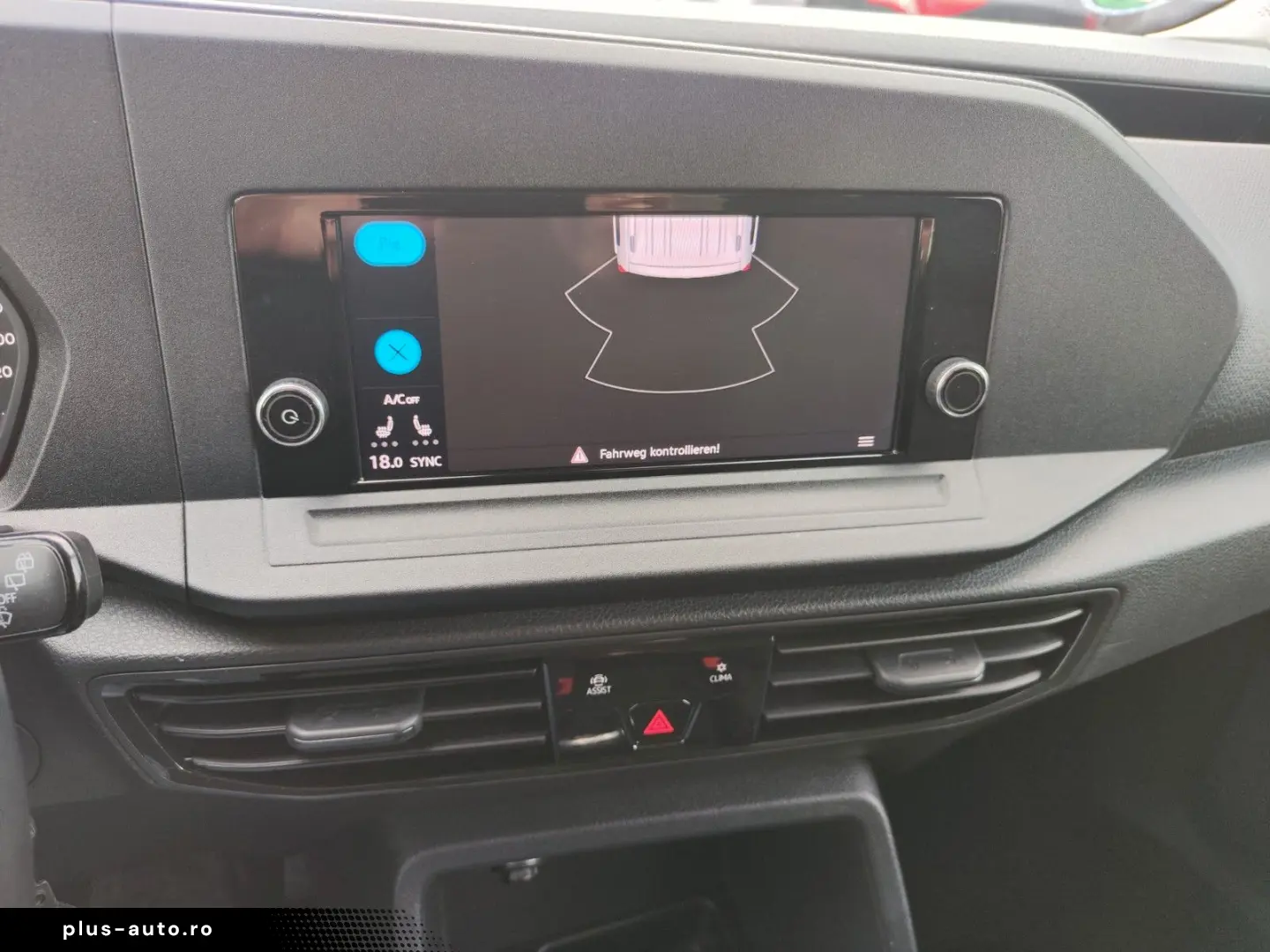VW Caddy Maxi 2.0 TDI 7-Sitzer AHK ACC Standheizung