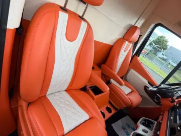 MERCEDES-BENZ Sprinter III Tourer 319 CDI VIP LUXUS …