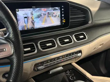 MERCEDES-BENZ GLS 63 AMG 4M  Pano HuD StHzg LederExklusiv TV